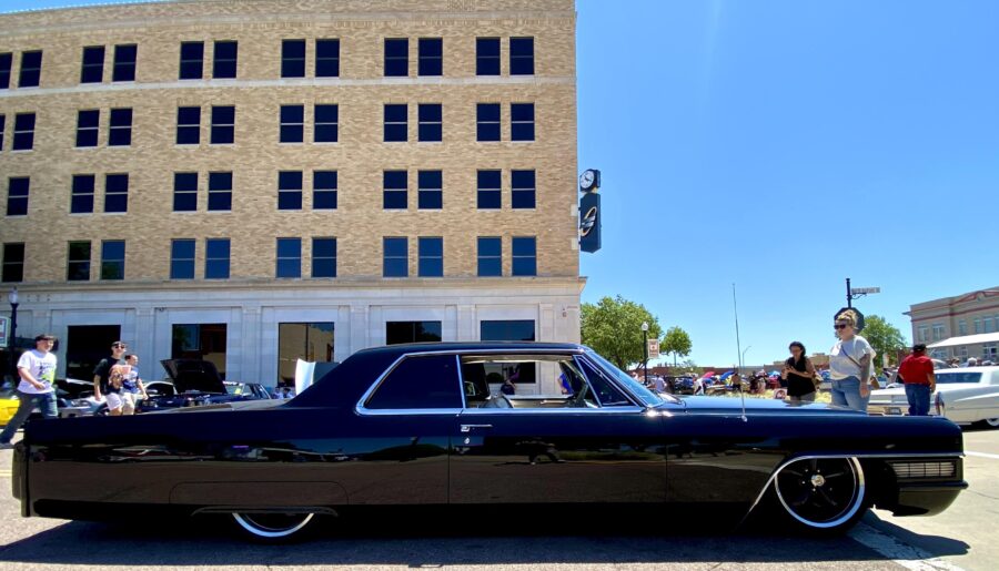 1960s Cadillac Land yacht [3510×2346]