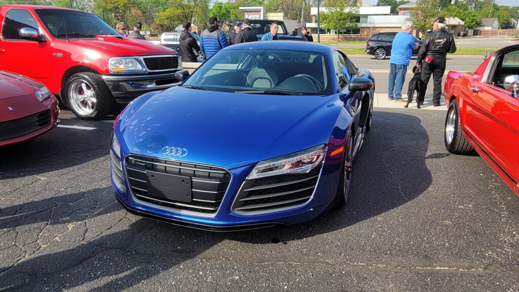 Audi R8 V10 gen 1 [4032x2268]