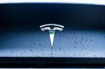 Tesla Just Got a New Patent Grant for Laser Windshield Cleaning—Here’s What It Really Means