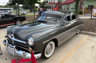 Nice 1949 Hudson Commodore at the Cruise In Friday night! Has a flathead 6! Totally stock!