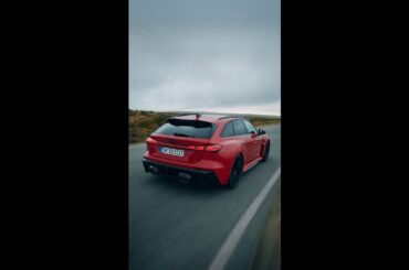 Part of the landscape – the Audi RS 5.​