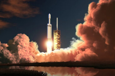 You Already Own Tesla. Should You Add SpaceX to Your Portfolio, Too?