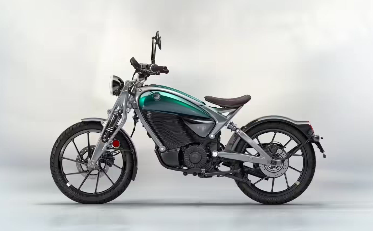 <p>Royal Enfield, forayed into the electric mobility space with Flying Flea C6, its first electric motorcycle, marking its entry into the City+ electric mobility segment.</p>