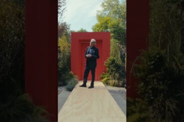 What’s behind the red door? #myMINIstory