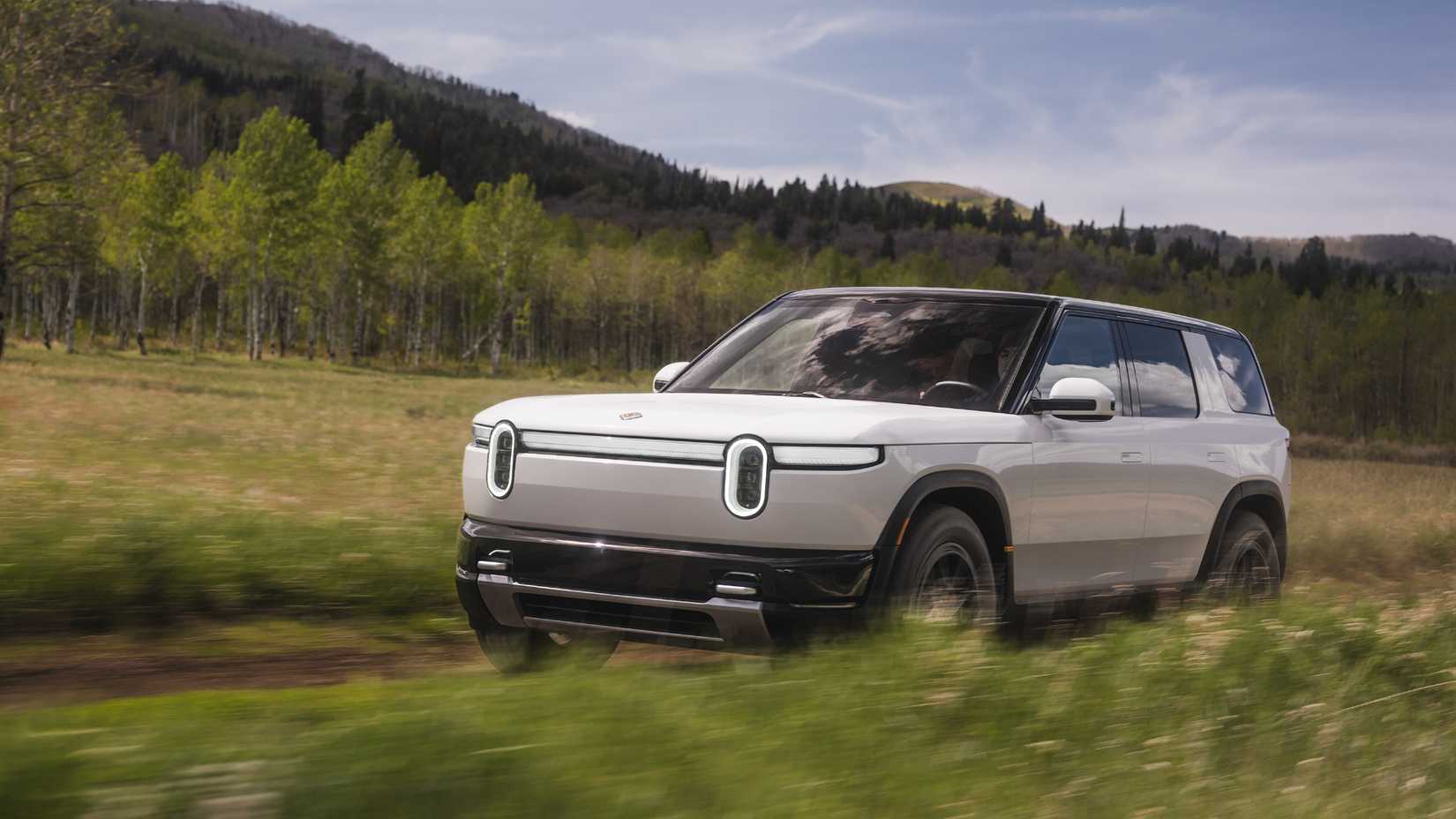 2027 rivian r2-exterior 