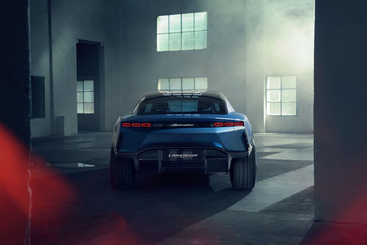Lamborghini-Lanzador-Concept-2
