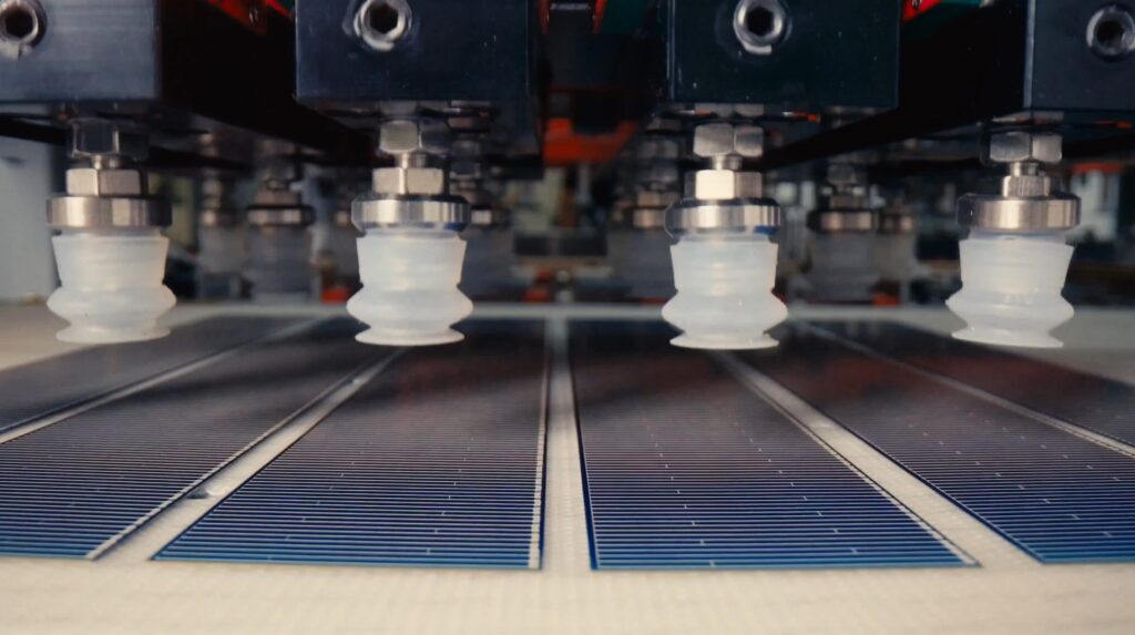 tesla-new-york-solar-panel-manufacturing-hero-2 | TeslaNorth.com Tesla solar panel manufacturing