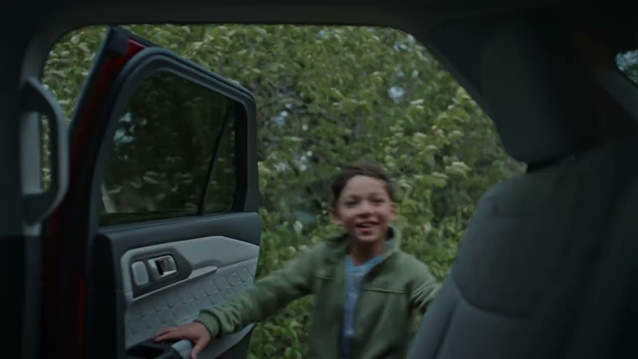 2026 Ford Explorer® | Equipped for Mother Nature’s Surprises 2026 Ford Explorer® | Equipped for Mother Nature’s Surprises