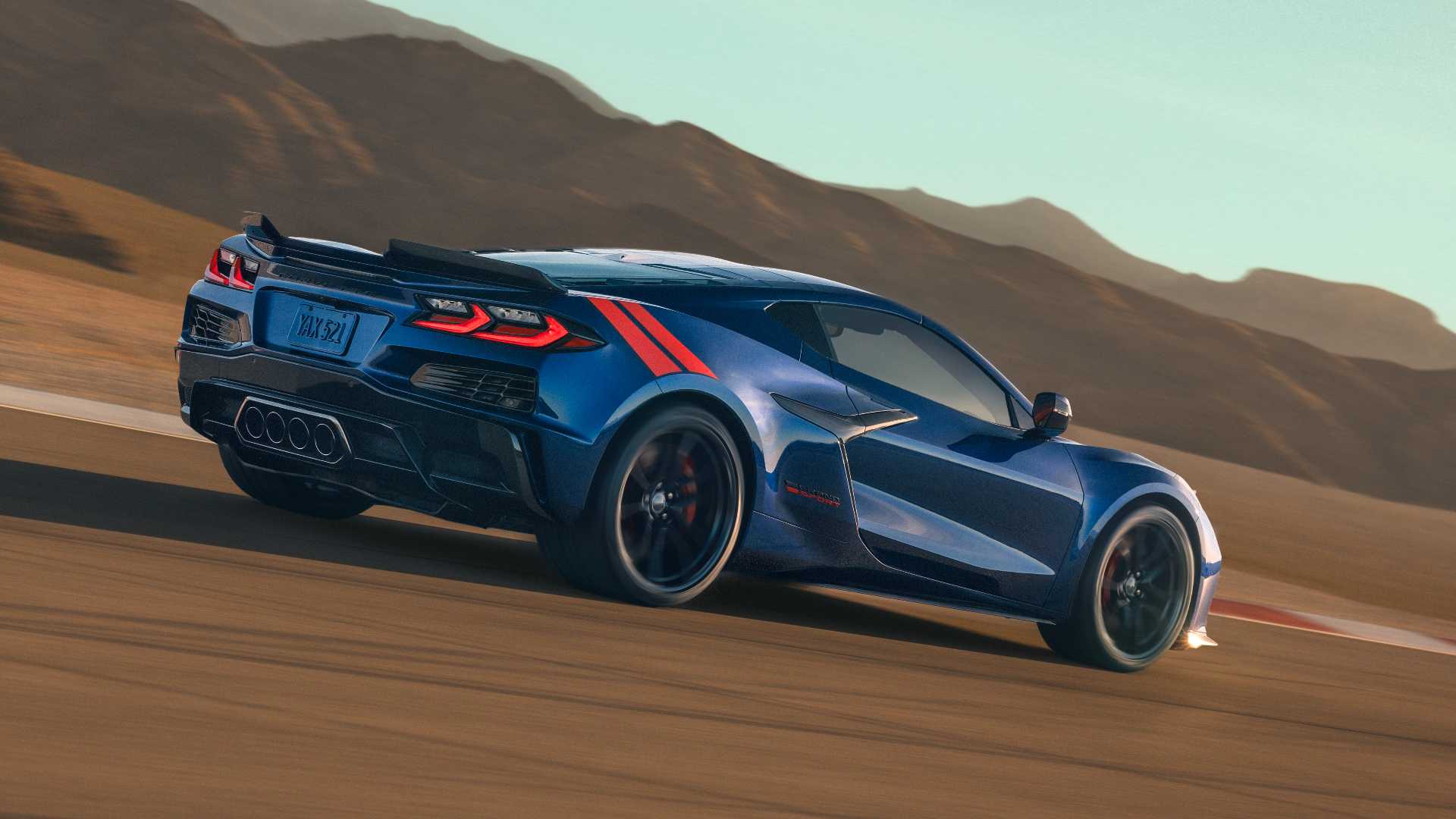 2027-chevrolet-corvette-grand-sport-4