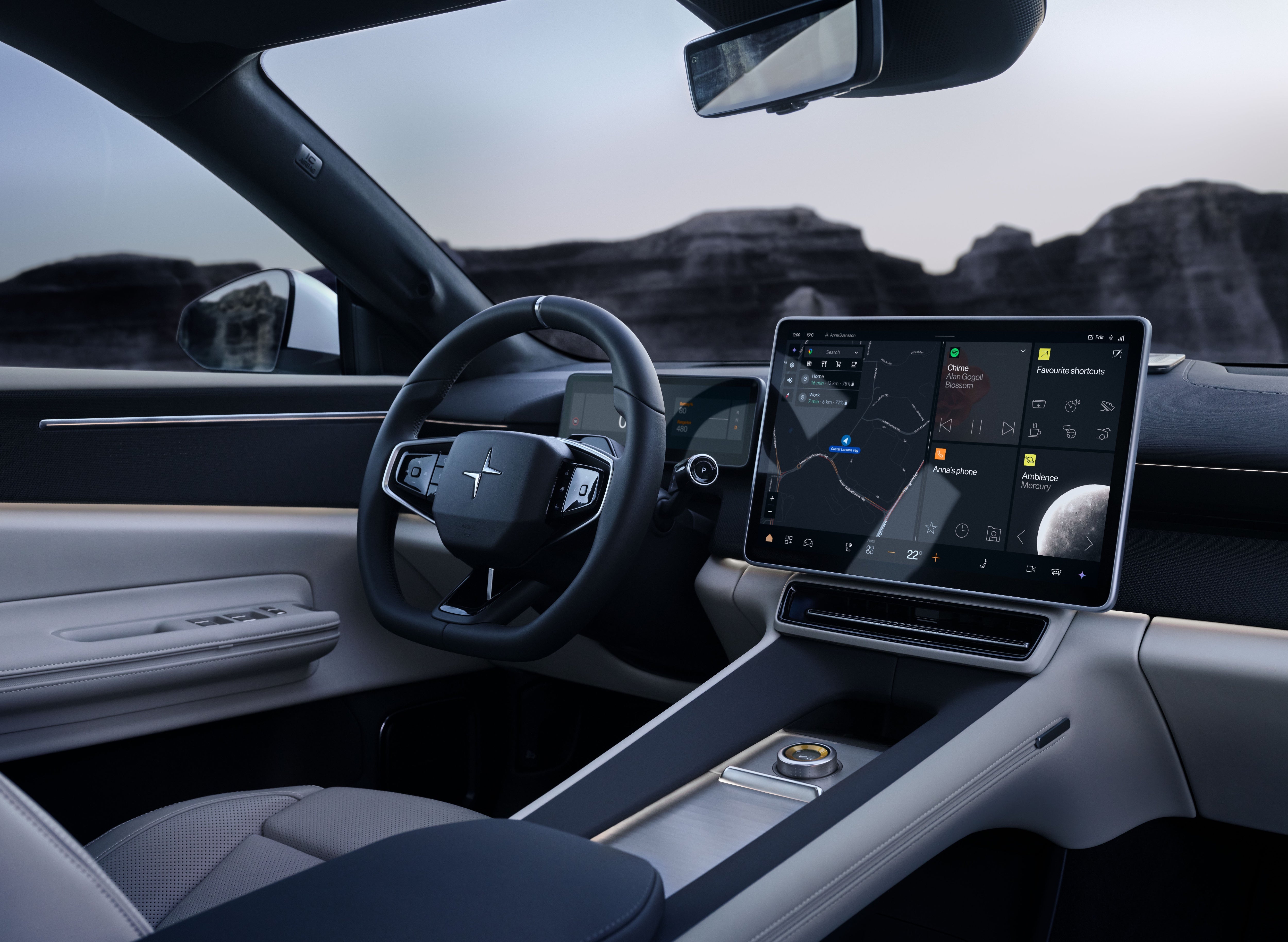 Nothing has changed in the cockpit in transition from saloon to SUV, apart from a proper rear-view mirror