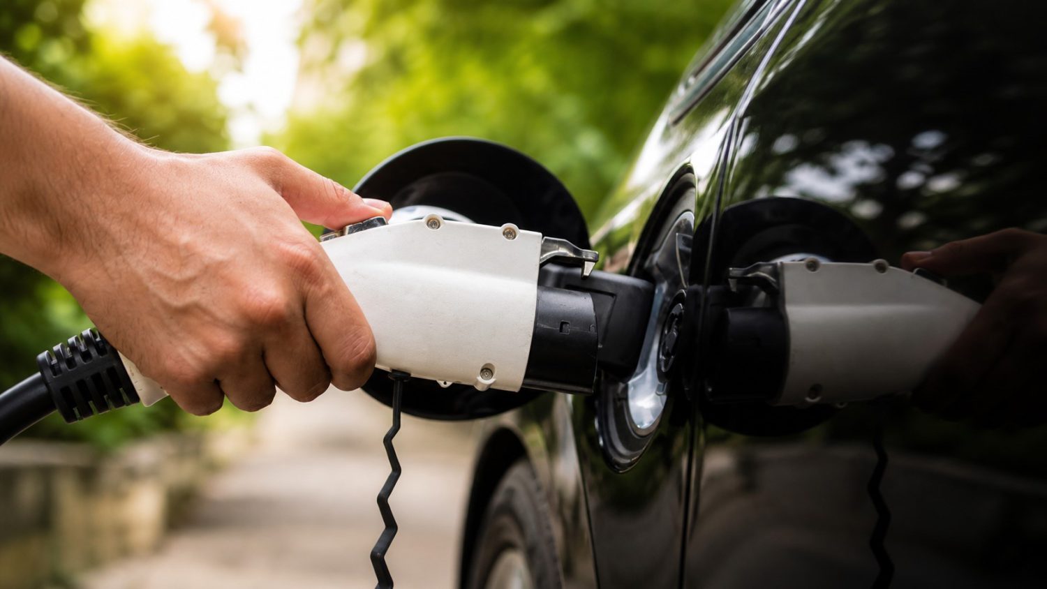 Boston Woman Plugged in Her EV, Got Her Cord Stolen, and Came Back to a Parking Ticket Boston Woman Plugged in Her EV, Got Her Cord Stolen, and Came Back to a Parking Ticket