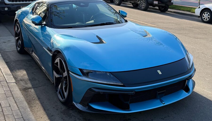 Ferrari 12Cilindri [3193×3193]