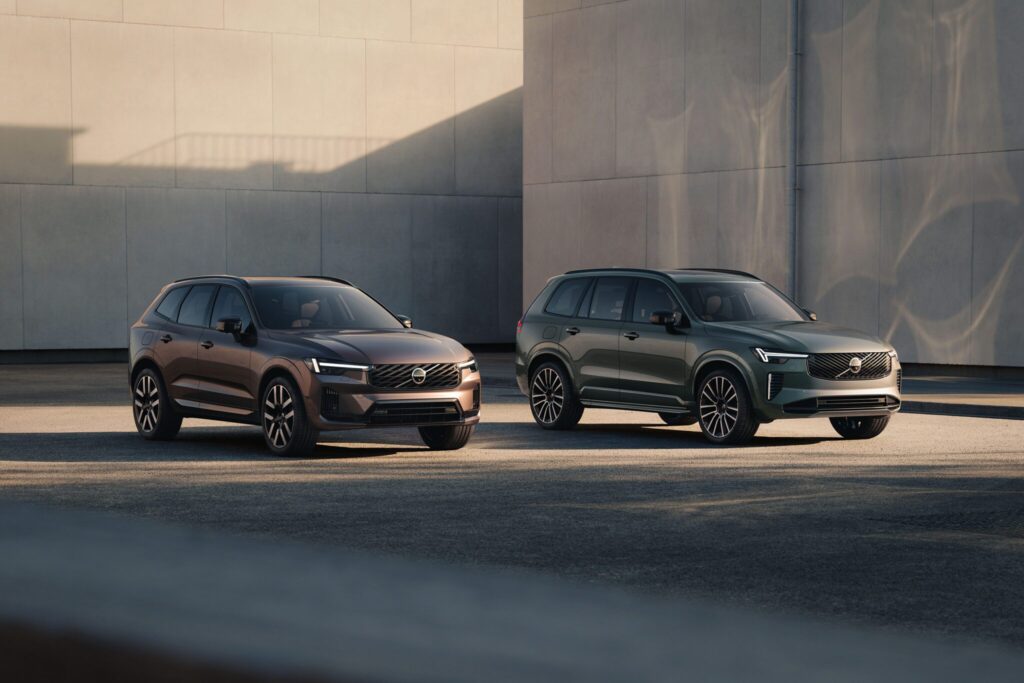 Volvo XC60 and XC90 gain 200 km long-range plug-in hybrids Volvo XC60 and XC90 gain 200 km long-range plug-in hybrids