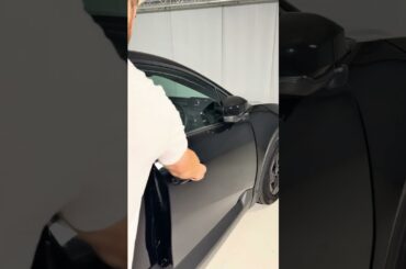 How to Use Toyota Smart Entry to Unlock Your Car | Toyota UK